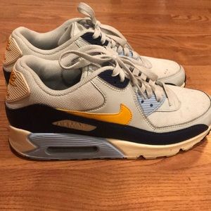 Nike Air Max 90
